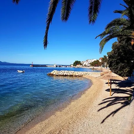 Roso * Gradac (Split-Dalmatia)