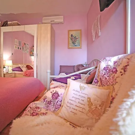 Roso Apartment Gradac (Split-Dalmatia)